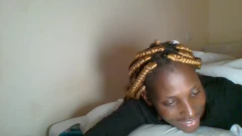 clara online show from 02-10-25, 08:53