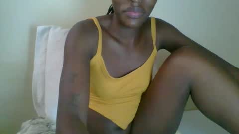 clara online show from 11-11-25, 05:29