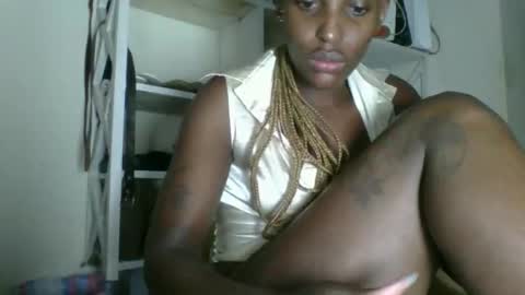 clara online show from 04-16-26, 08:26