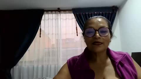 _cristal15 online show from 11-11-25, 10:21