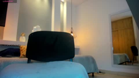 420   BI   Bj Queen online show from 12-14-24, 09:35