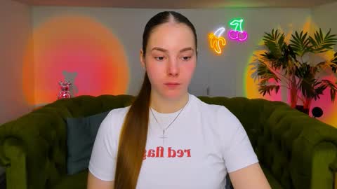 Erika online show from 11-14-25, 01:32