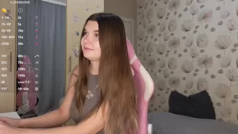 _cute_ice online show from 10-13-25, 06:13