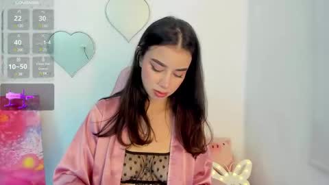 Snapshot of _cute_isabella_ chatting on 02-21-25, 03:45 _cute_isabella_ online show from 02-21-25, 03:45