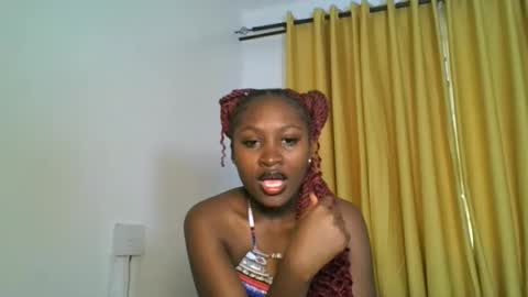 Snapshot of _cutestephanie chatting on 12-16-25, 02:00 STEPH online show from 12-16-25, 02:00