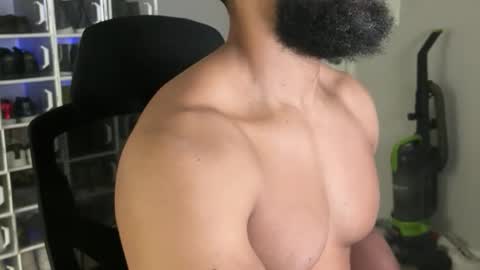 Snapshot of _da_d1ck_ chatting on 12-02-25, 05:41 Da d1ck online show from 12-02-25, 05:41