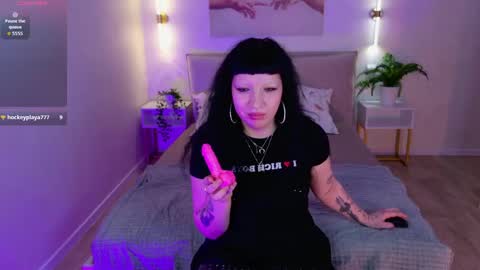 Anna online show from 04-18-26, 11:27