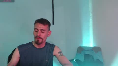 Snapshot of _delacruz911_ chatting on 02-08-25, 02:47 delacruz online show from 02-08-25, 02:47