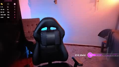 Snapshot of _delacruz911_ chatting on 09-14-25, 01:38 delacruz online show from 09-14-25, 01:38