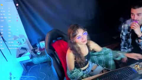 Snapshot of _delacruz911_ chatting on 02-03-26, 02:53 delacruz online show from 02-03-26, 02:53