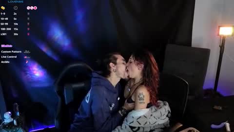 Snapshot of _delacruz911_ chatting on 02-19-26, 01:12 delacruz online show from 02-19-26, 01:12