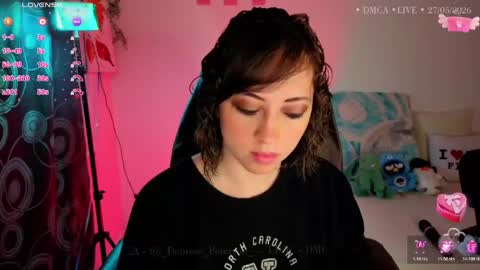 Snapshot of _denisse_peterson_ chatting on 05-28-26, 04:32 DENISE online show from 05-28-26, 04:32