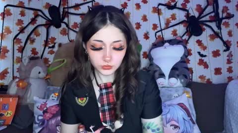 Snapshot of _devilbaby chatting on 09-25-25, 06:39 Kate online show from 09-25-25, 06:39