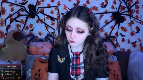 Kate online show from 11-09-25, 05:39