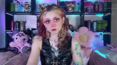Kate online show from 06-07-26, 09:07