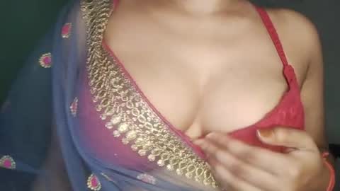 Snapshot of _dreamgirl_0 chatting on 06-09-26, 11:11 _dreamgirl_0 online show from 06-09-26, 11:11