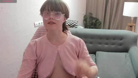 Luna    online show from 04-14-26, 02:12