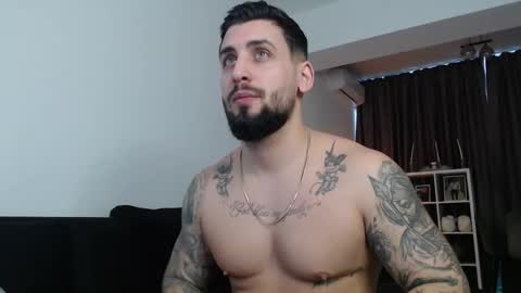 Dylan online show from 12-19-25, 10:33