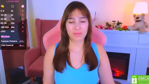 Snapshot of _eliizabeth__ chatting on 02-17-25, 09:41 Lizzy online show from 02-17-25, 09:41