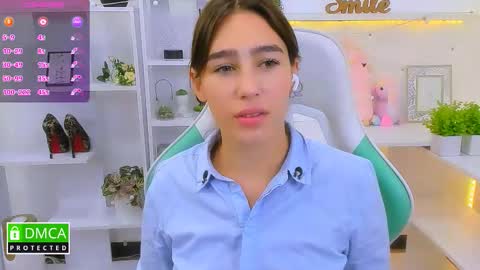 Snapshot of _eliizabeth__ chatting on 09-09-25, 11:48 Lizzy online show from 09-09-25, 11:48