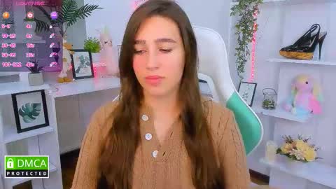 Snapshot of _eliizabeth__ chatting on 10-22-25, 09:47 Lizzy online show from 10-22-25, 09:47