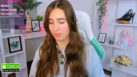 Snapshot of _eliizabeth__ chatting on 10-23-25, 09:57 Lizzy online show from 10-23-25, 09:57