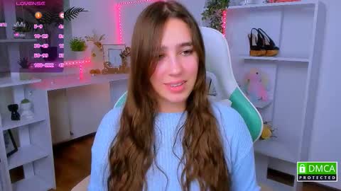 Snapshot of _eliizabeth__ chatting on 11-16-25, 10:48 Lizzy online show from 11-16-25, 10:48