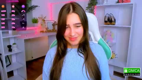 Snapshot of _eliizabeth__ chatting on 11-28-25, 11:18 Lizzy online show from 11-28-25, 11:18