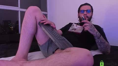 Snapshot of _elon_coxx_ chatting on 11-10-25, 12:31 - online show from 11-10-25, 12:31