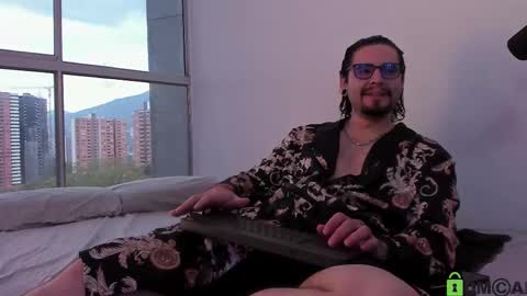 Snapshot of _elon_coxx_ chatting on 02-28-26, 10:55 - online show from 02-28-26, 10:55