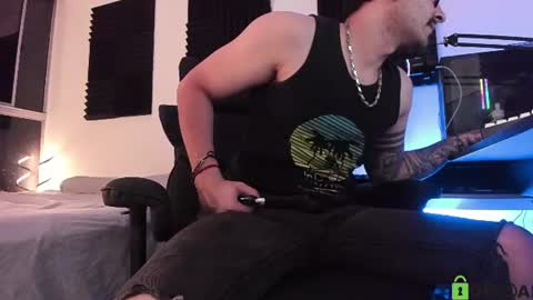  -         online show from 08-04-26, 11:51