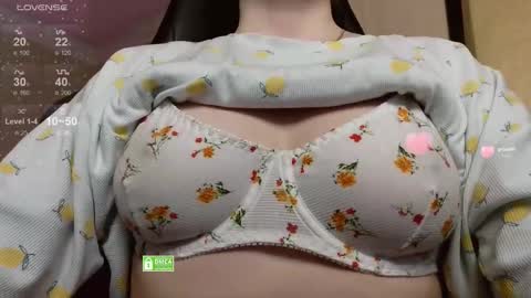 chloue and Gretta online show from 03-27-26, 06:40