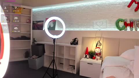 Milana online show from 01-04-25, 09:10