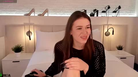 Milana online show from 10-12-25, 03:16