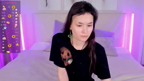 _emily__strike_ online show from 11-19-25, 09:53