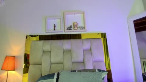 Isabella online show from 01-27-25, 12:05