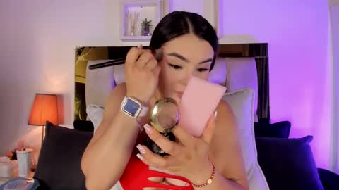 Isabella online show from 03-24-26, 12:10