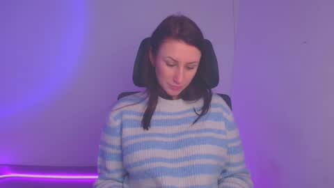 Emma online show from 12-22-24, 10:17