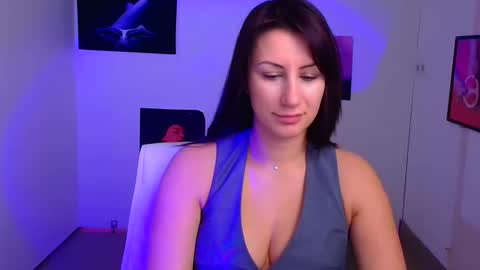 Emma online show from 02-03-25, 04:10