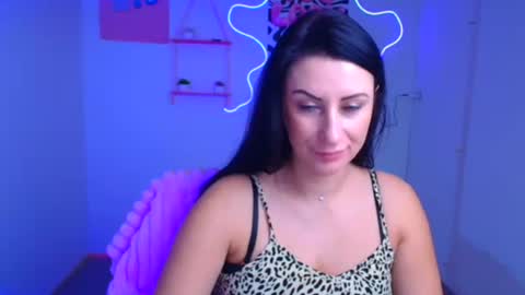 Emma online show from 11-02-25, 06:38