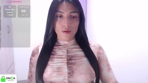 Snapshot of _ericavanderhill_ chatting on 10-26-25, 10:15 Erica Vanderhill online show from 10-26-25, 10:15