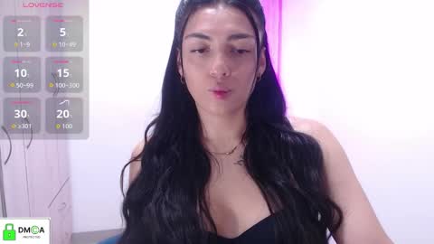 Snapshot of _ericavanderhill_ chatting on 11-16-25, 08:58 Erica Vanderhill online show from 11-16-25, 08:58