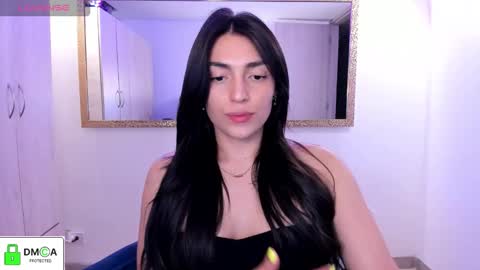 Snapshot of _ericavanderhill_ chatting on 12-04-25, 12:31 Erica Vanderhill online show from 12-04-25, 12:31