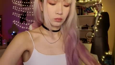 Snapshot of _eve____ chatting on 02-15-26, 03:36 EveEva online show from 02-15-26, 03:36