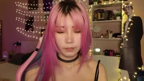 Snapshot of _eve____ chatting on 03-02-26, 04:03 EveEva online show from 03-02-26, 04:03