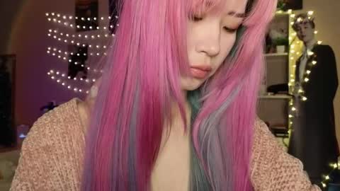 Snapshot of _eve____ chatting on 03-04-26, 01:00 EveEva online show from 03-04-26, 01:00