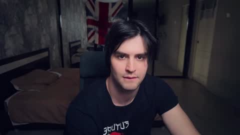 Snapshot of _fatrabbit chatting on 12-16-24, 03:54 Keanu online show from 12-16-24, 03:54