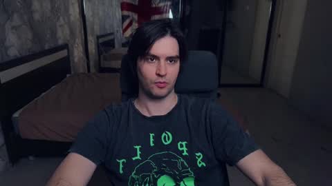 Snapshot of _fatrabbit chatting on 02-19-25, 03:05 Keanu online show from 02-19-25, 03:05