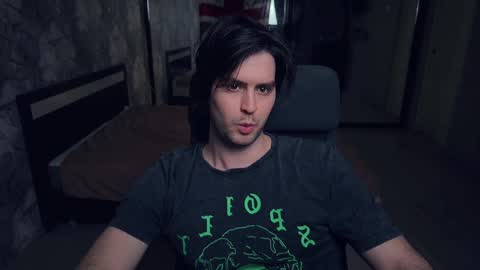 Snapshot of _fatrabbit chatting on 02-21-25, 04:26 Keanu online show from 02-21-25, 04:26