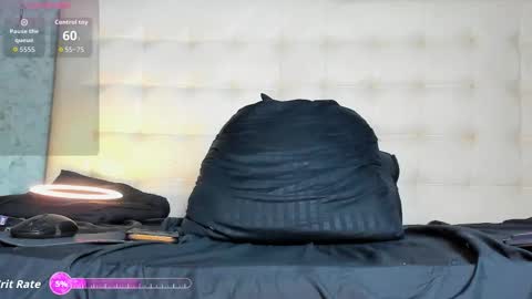 Felipe online show from 11-26-25, 06:53